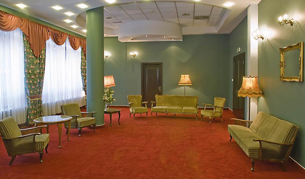 Fort Hotel 바르샤바 외부 사진